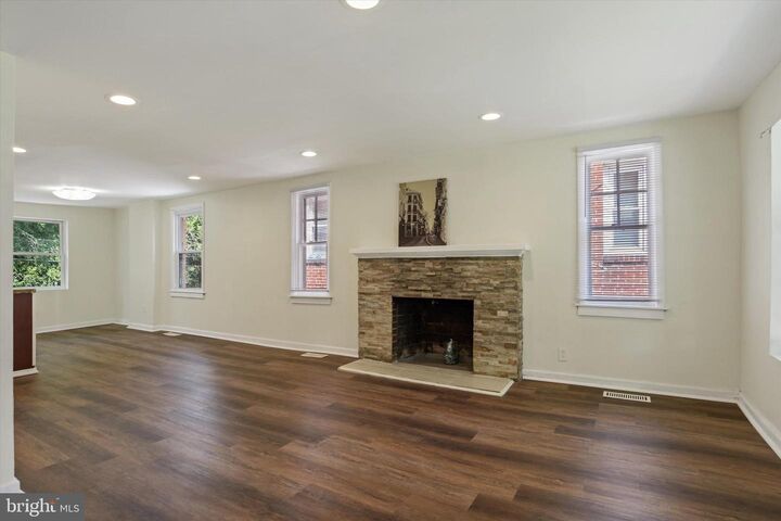 Property Photo:  2266 Kensington Street  PA 17104 