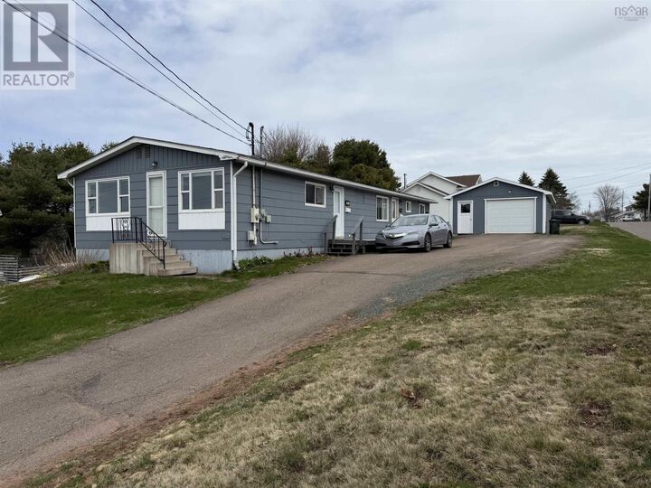 Property Photo:  152 Willow Street  NS B4H 3W5 