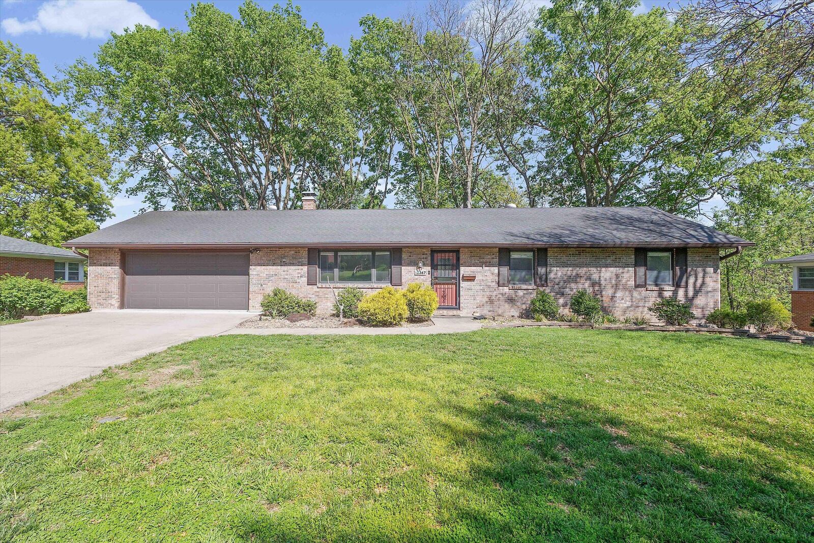 Property Photo:  367 Crown Pt  MO 65203 