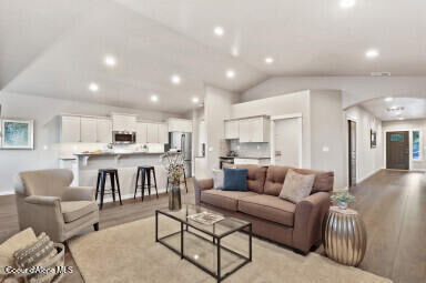 Property Photo:  6419 W Constantine Ln  ID 83858 