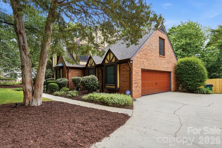 Property Photo:  5101 Lindstrom Drive  NC 28226 