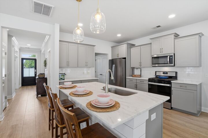 Property Photo:  201 Angelica Avenue  SC 29483 