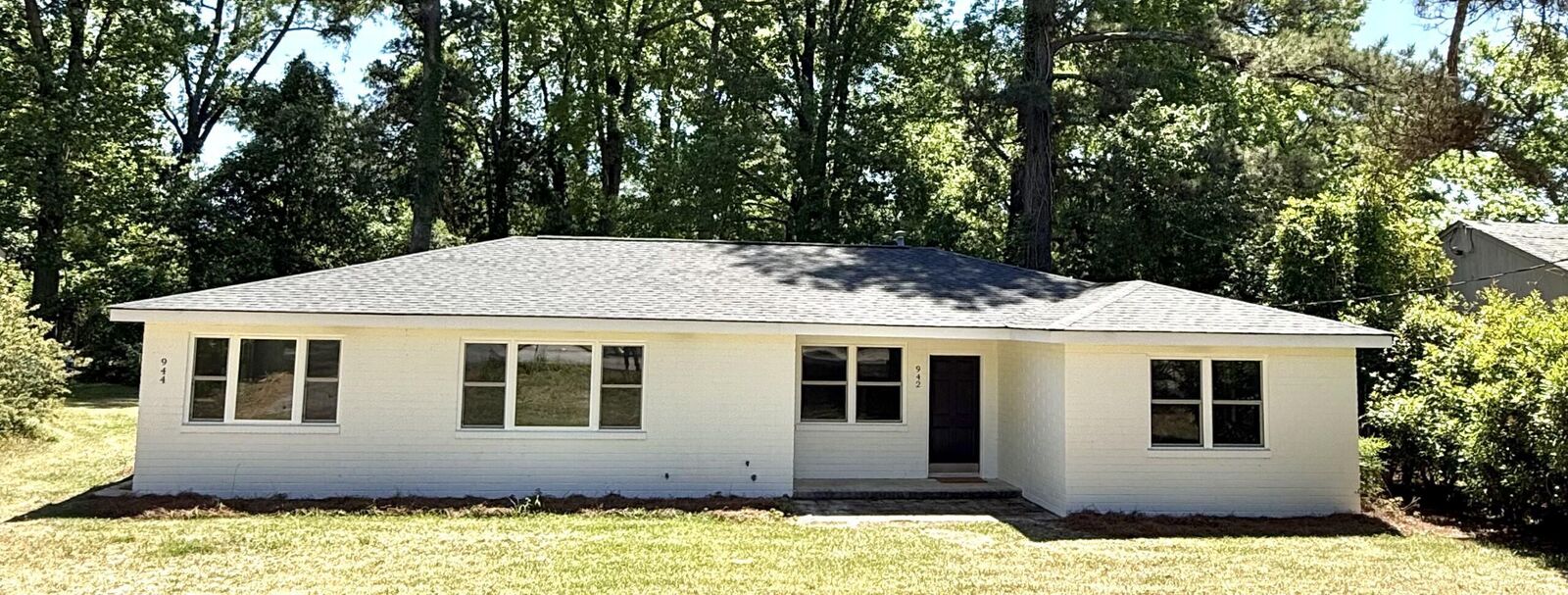 Property Photo:  944 Park Street  SC 29115 