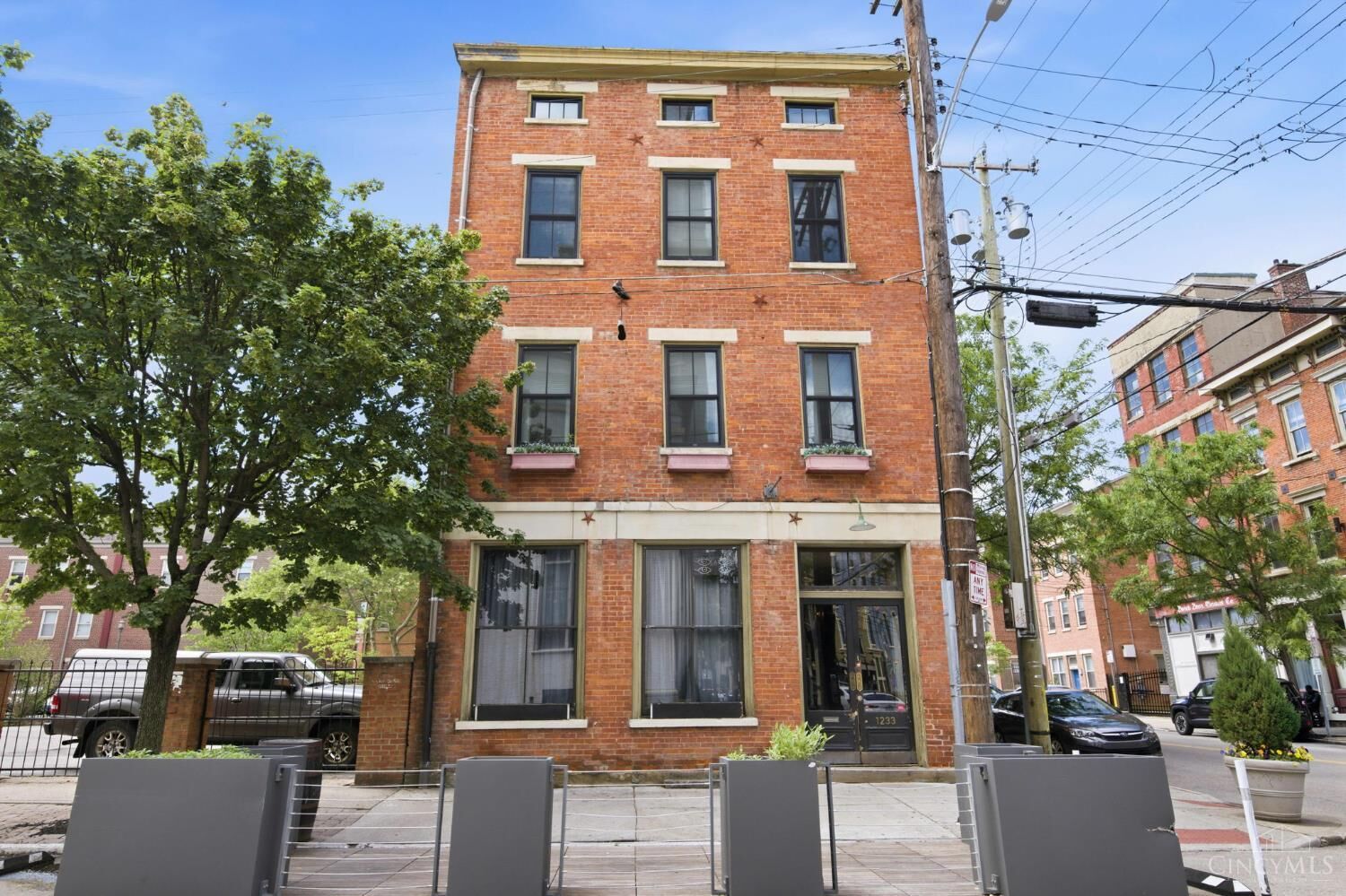 Property Photo:  111 E Thirteenth Street  OH 45202 