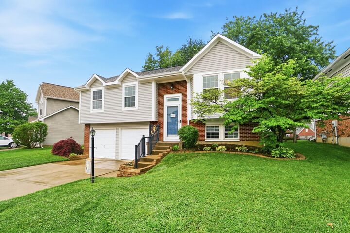 Property Photo: 4613 Laurel View Drive OH 45244