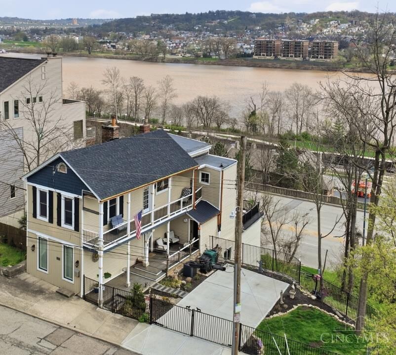 Property Photo:  1221 Martin Drive  OH 45202 