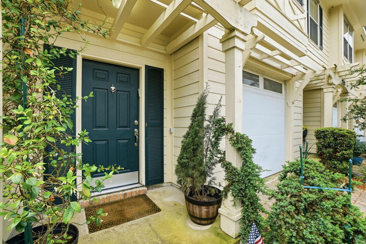 Property Photo:  261 Mattie M Kelly Boulevard 261  FL 32541 