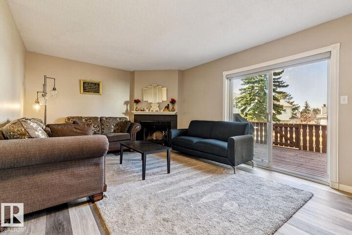 Property Photo:  9520 174 Street NW 40  AB T5T 5Z3 