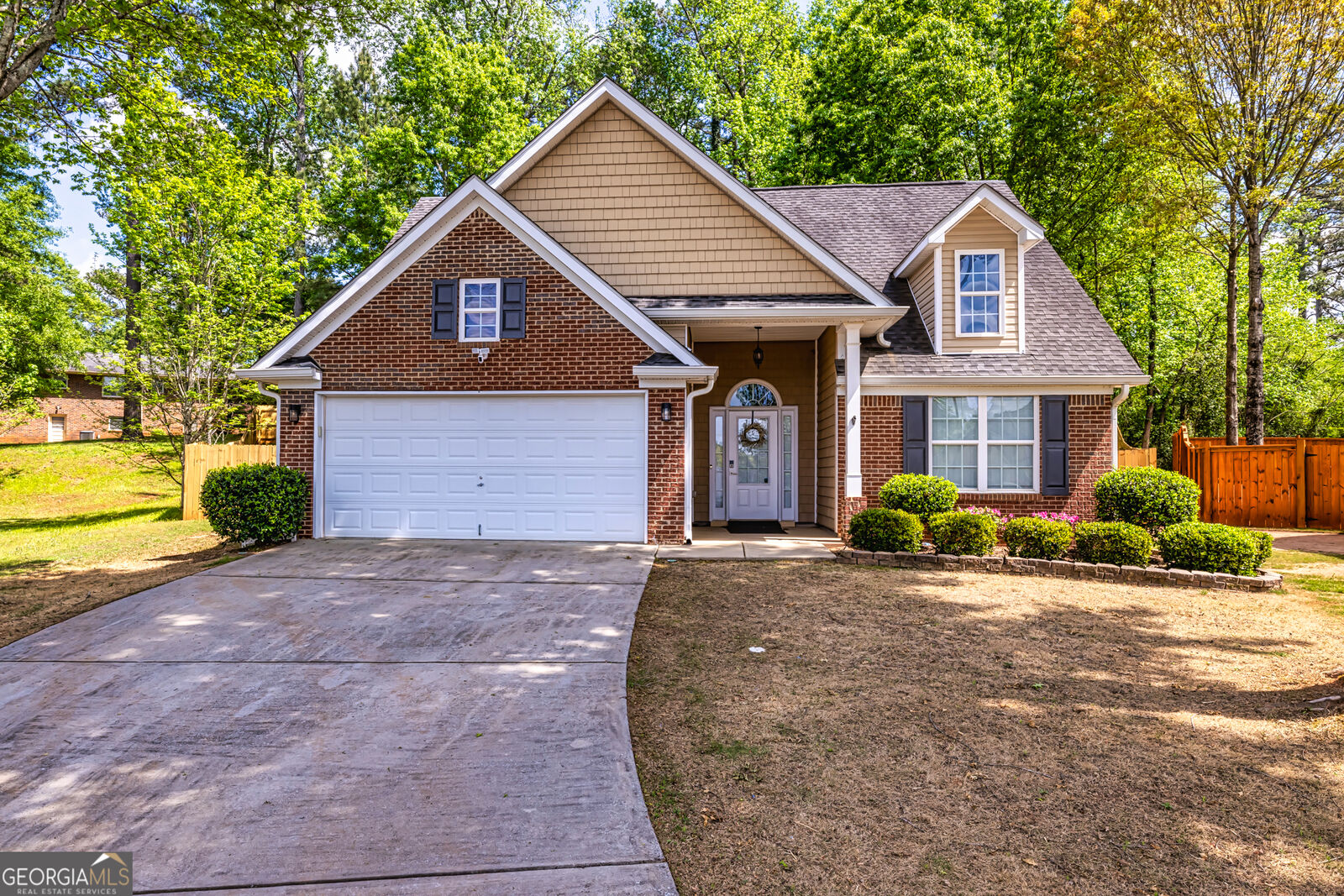 Property Photo:  10 Evan Court  GA 30263 