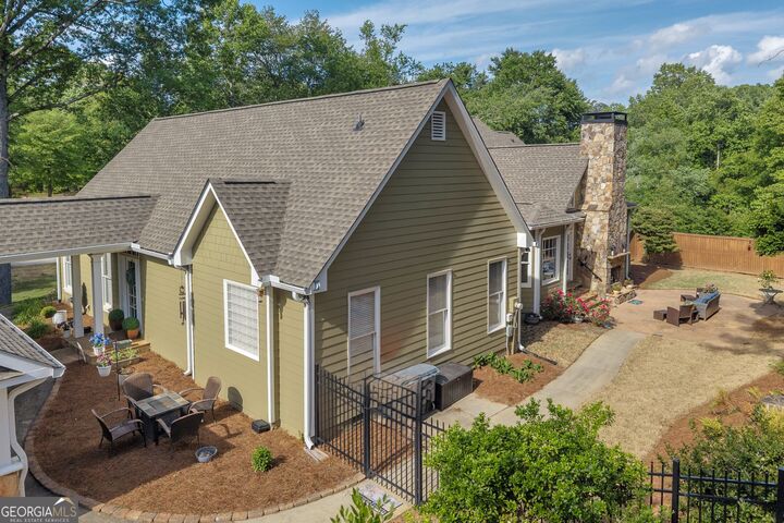 Property Photo: 305 Sage Street GA 30535