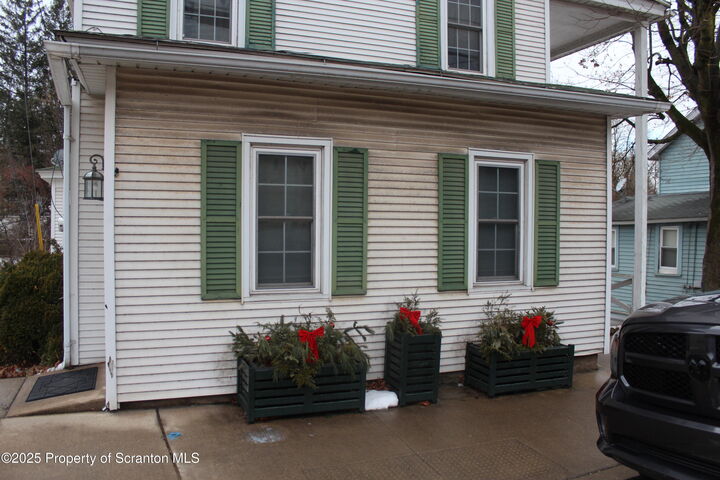 Property Photo:  105 College Avenue  PA 18419 