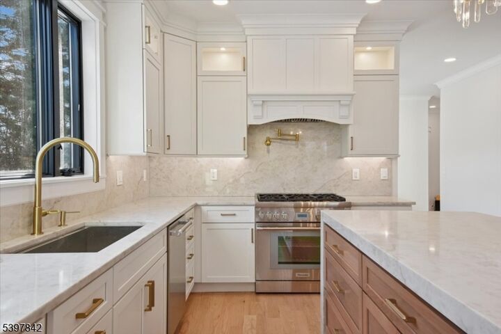 Property Photo:  32 Felch Rd  NJ 07932 