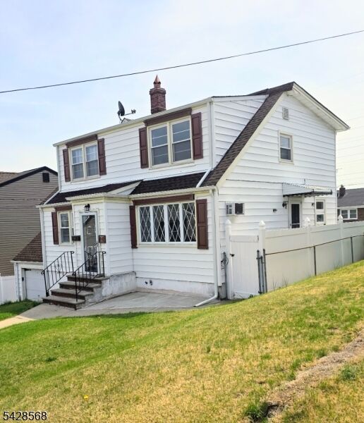 Property Photo:  7 Barnard Pl  NJ 07031 