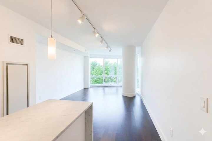 Property Photo:  77 Hudson St 1209  NJ 07302 