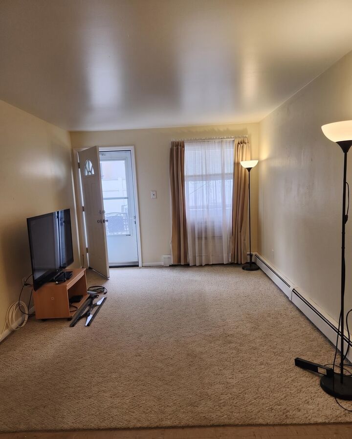Property Photo:  119 Oakland Ave 1  NJ 07306 
