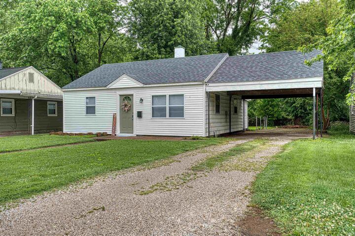 Property Photo:  2412 Herbert Avenue  IN 47714 