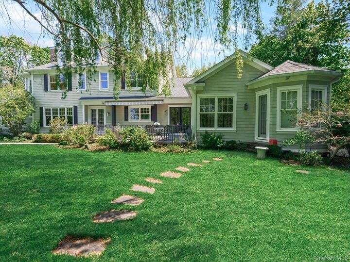 Property Photo:  16 The Loch  NY 11576 