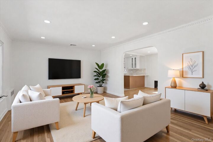 Property Photo: 695 Doblin Street NY 11003