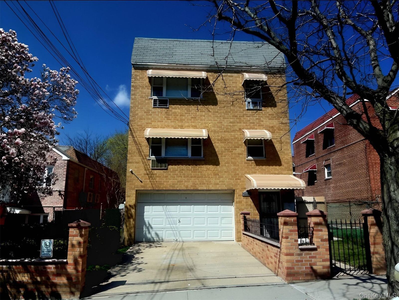 Property Photo:  1465 Burke Avenue 2  NY 10469 
