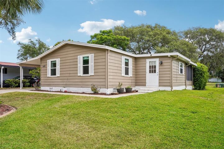 Property Photo:  1620 W Schwartz Boulevard  FL 32159 