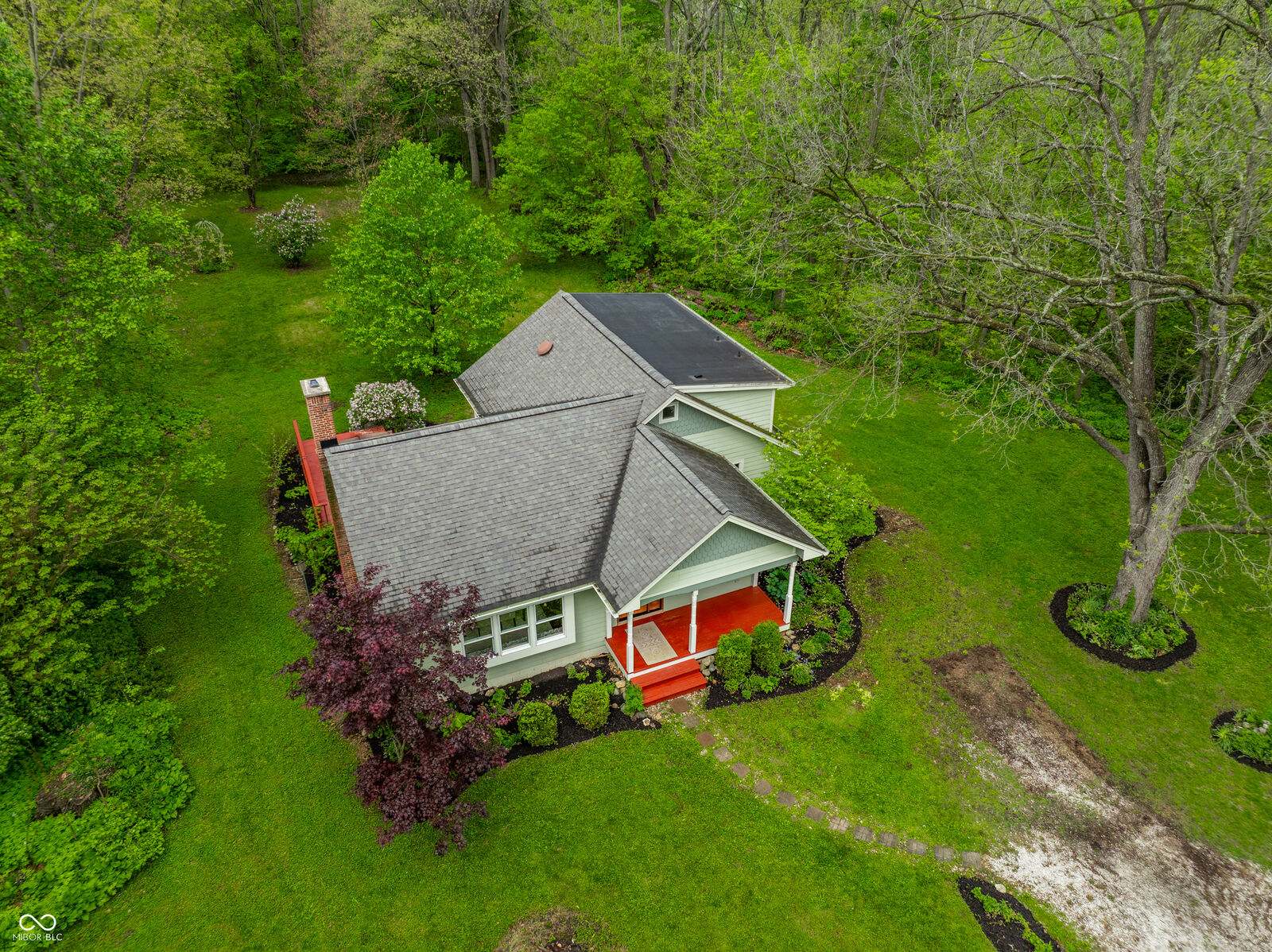 Property Photo:  250 Westmont Lane E  IN 46062 