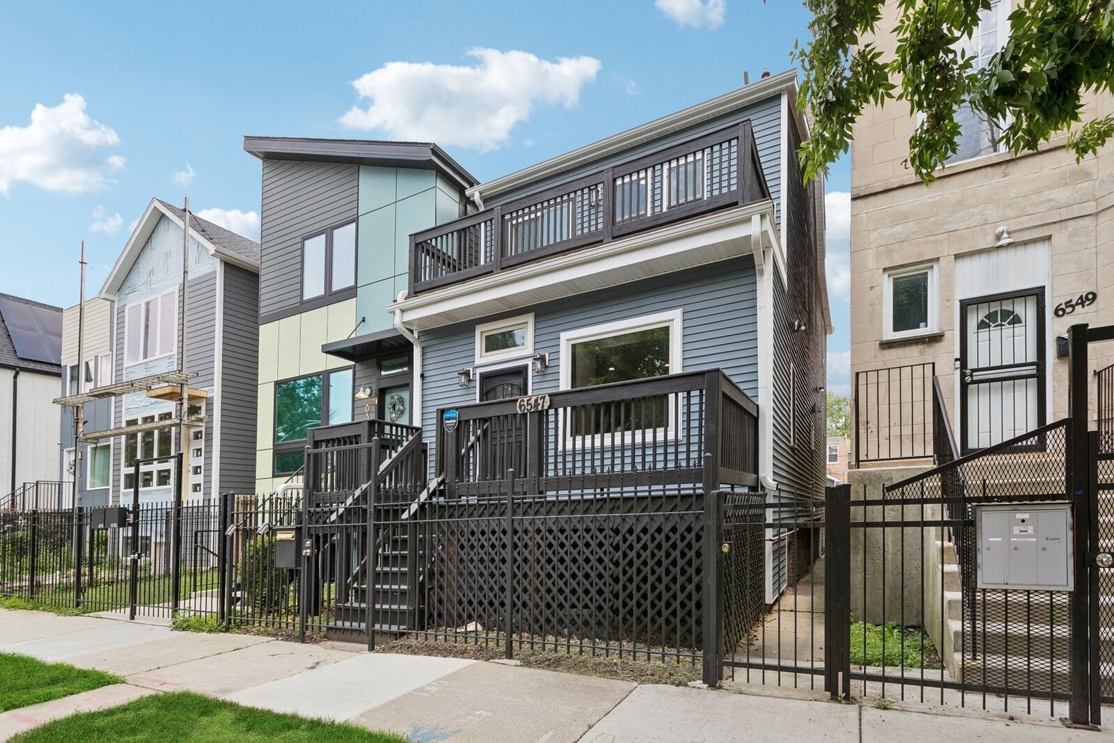 Property Photo:  6547 S Langley Avenue  IL 60637 