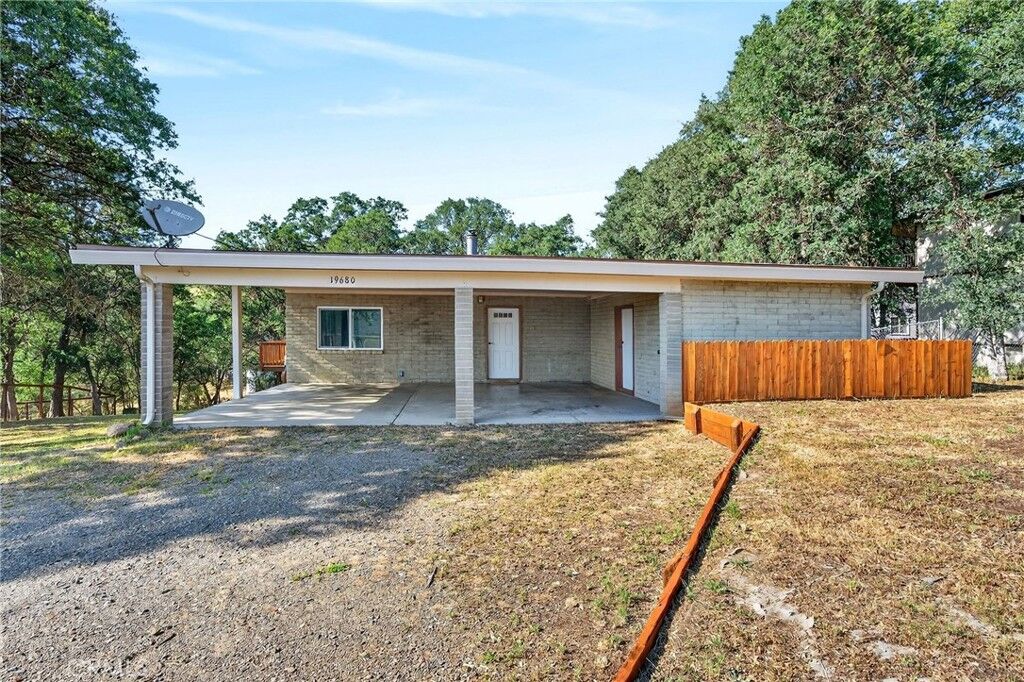 Property Photo:  19680 Powder Horn  CA 95467 