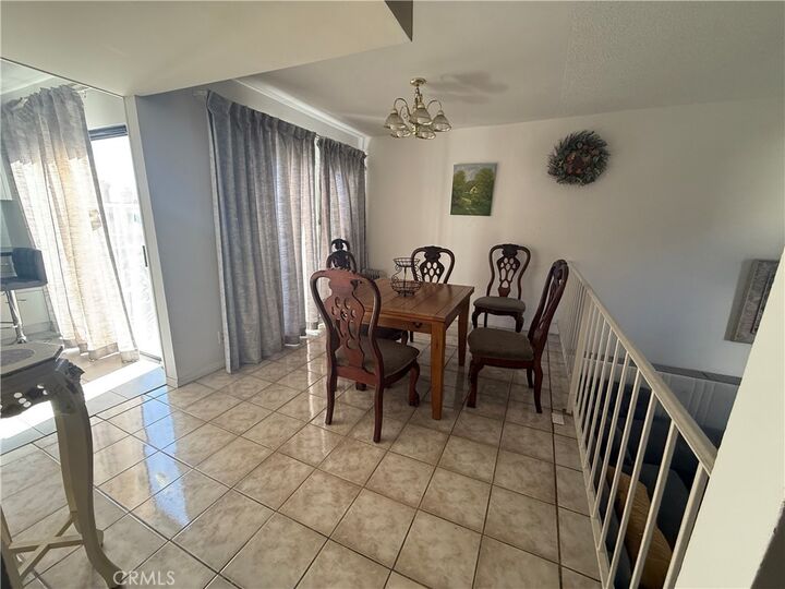 Property Photo:  9131 Burnet Avenue 10  CA 91343 