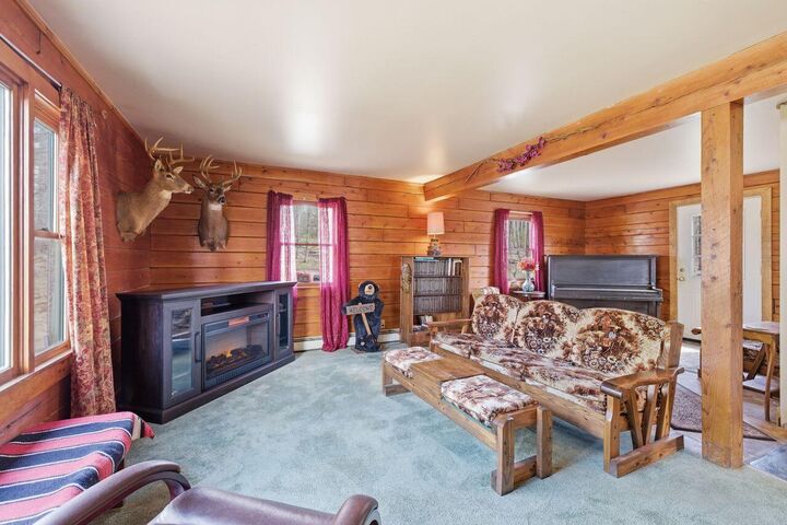 Property Photo:  122 Thyngs Mill Road  ME 04061 