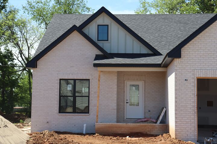 Property Photo:  730 Southern Pine Trl  TN 37043 