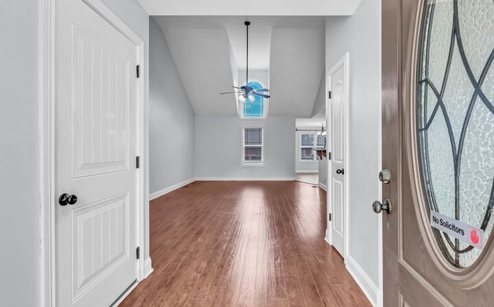 Property Photo: 208 Azalea Dr KY 42262