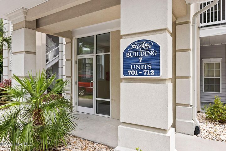 Property Photo:  908 Resort Circle Unit 705  NC 28468 
