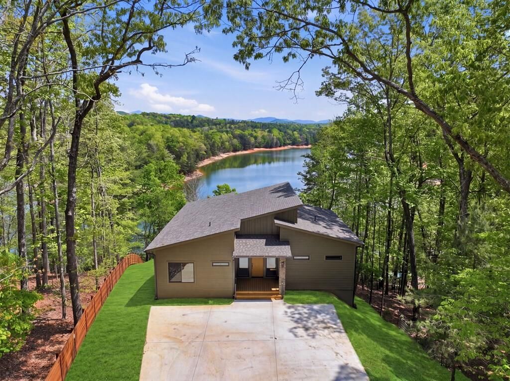Property Photo:  11 Falcon Drive  GA 30512 