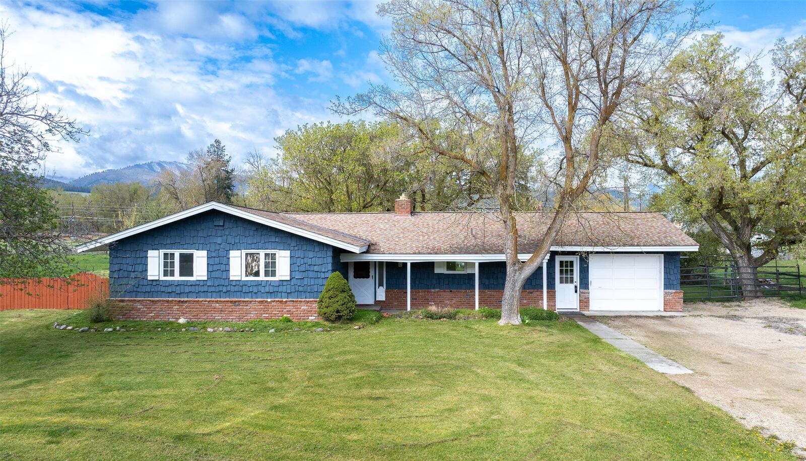 Property Photo:  12505 Ottomar Lane  MT 59847 
