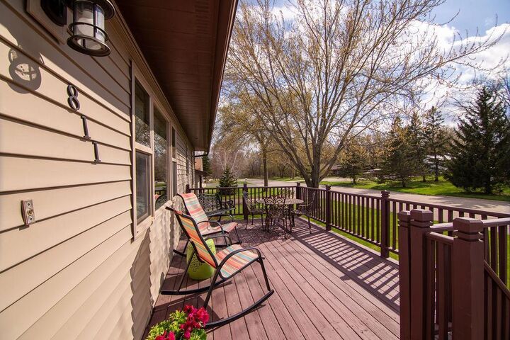 Property Photo:  811 Roosevelt Street  MN 56308 
