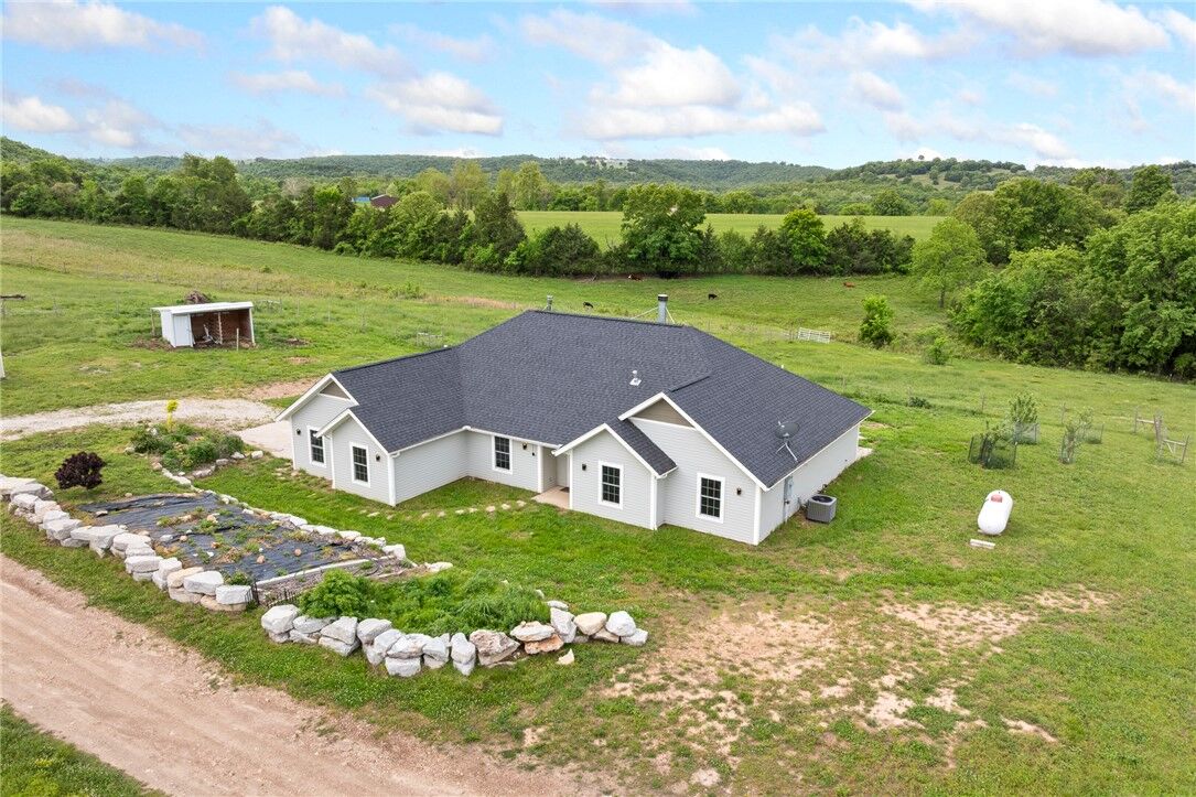 Property Photo:  307 Whitetail Drive  AR 72601 