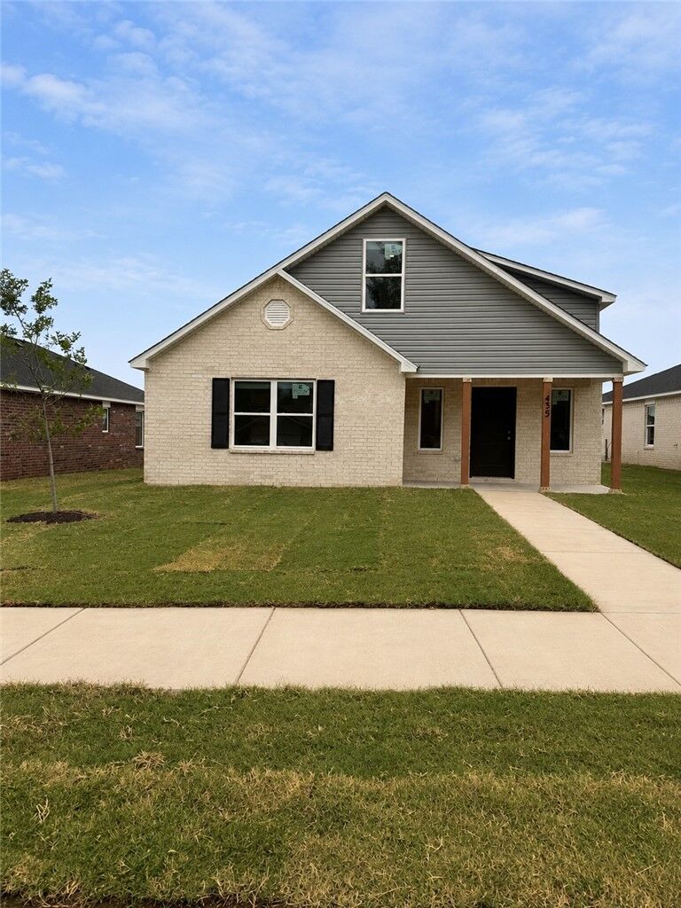 Property Photo:  435 Pitman Street  AR 72753 