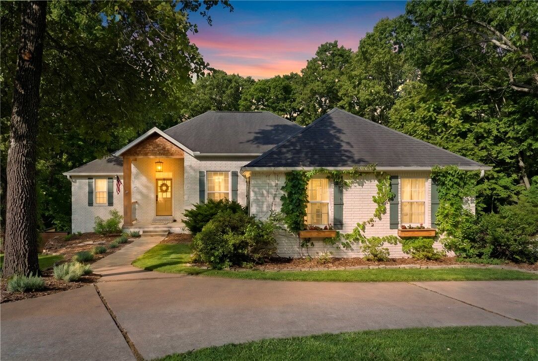Property Photo:  13246 Loganberry Lane  AR 72712 