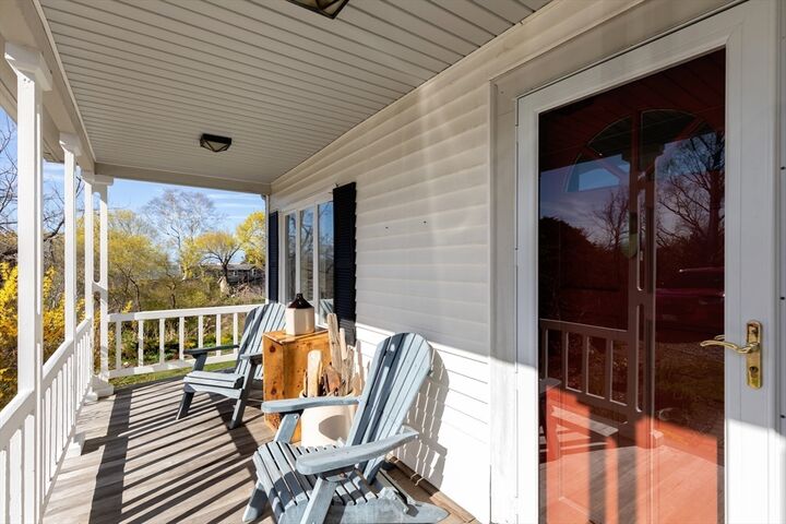 Property Photo:  204 Sandwich Street 1  MA 02360 