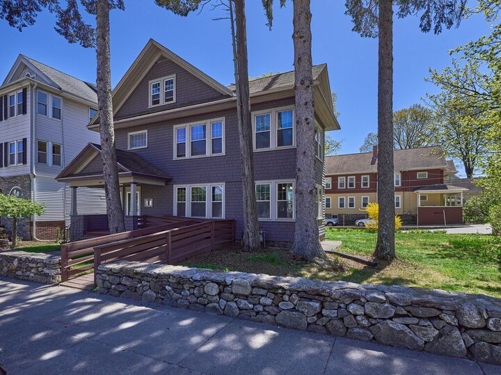 Property Photo: 1066 Pleasant Street MA 01602
