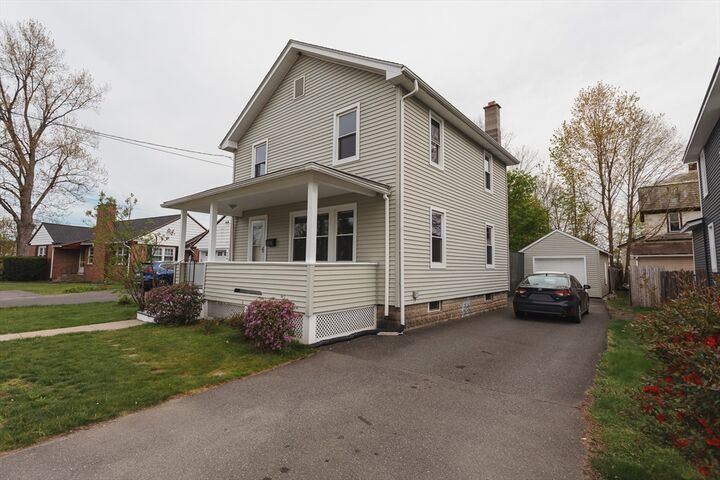 Property Photo:  208 Silver St  MA 01301 