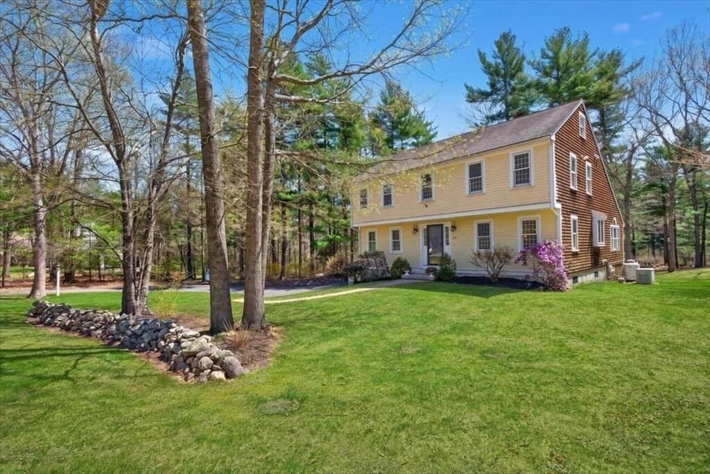 Property Photo:  245 North St  MA 02332 