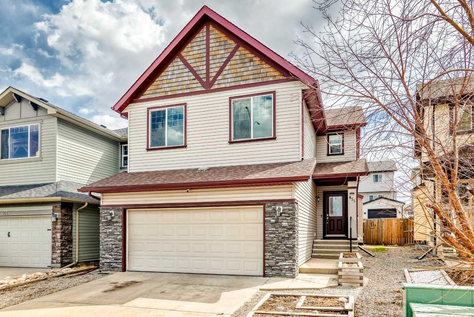 Property Photo:  455 Cimarron Boulevard  AB T1S 0H7 