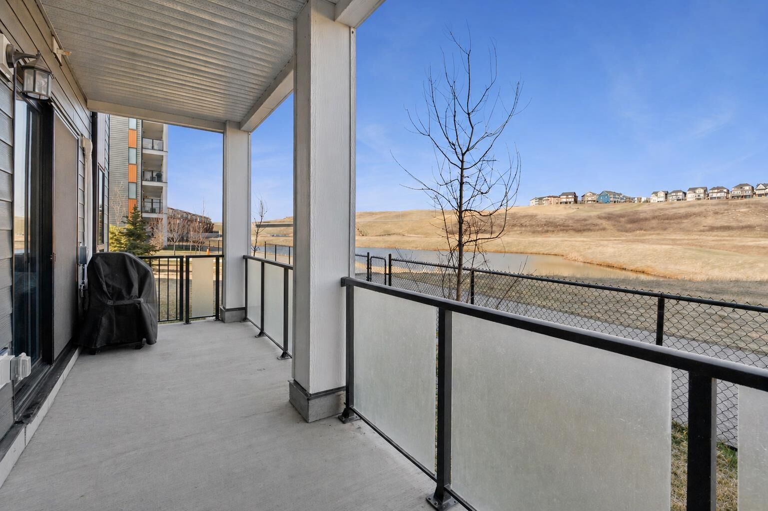 Property Photo:  15 Sage Meadows Landing NW 5011  AB T3P 1E5 
