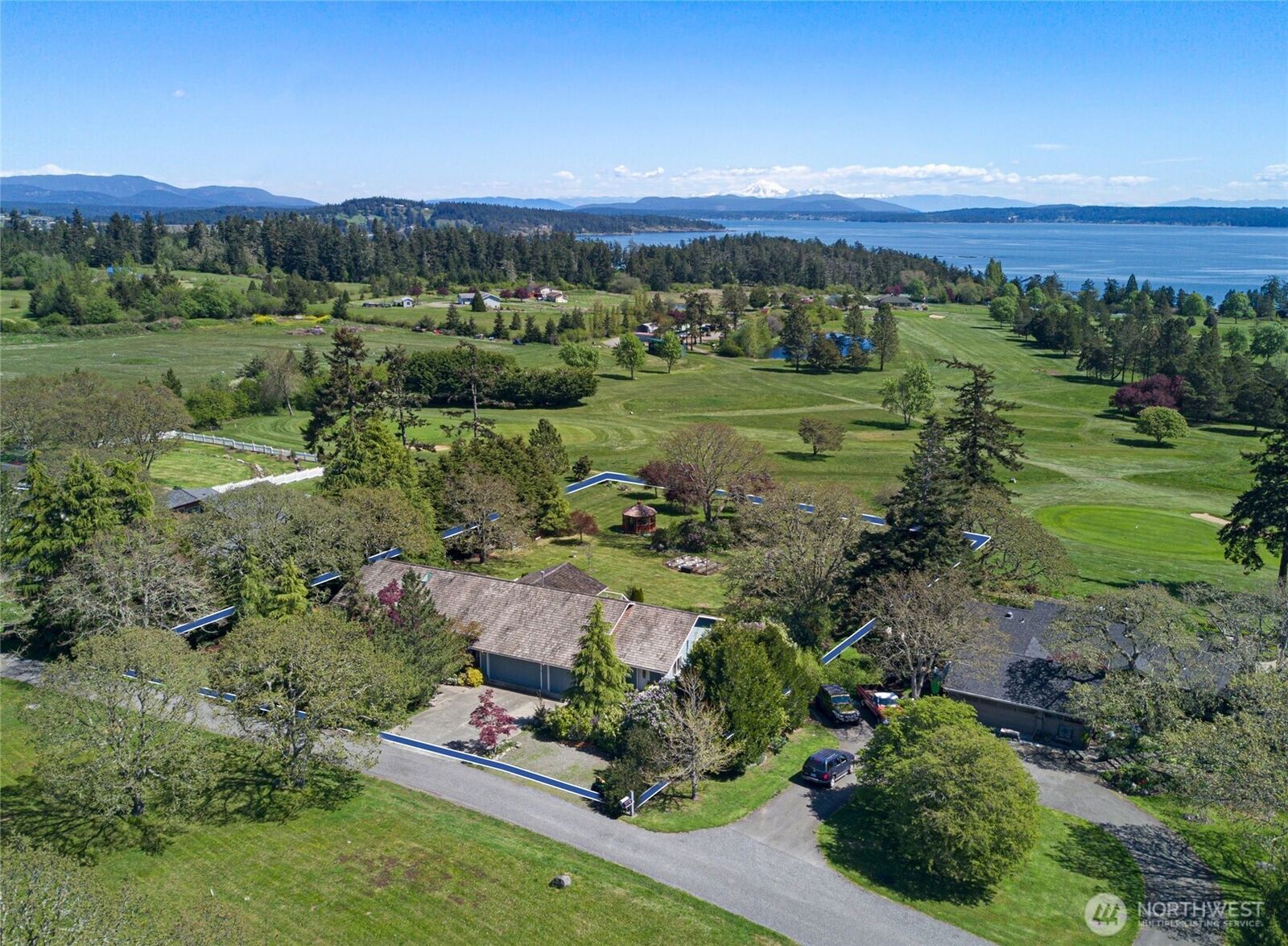 Property Photo: 228 Garry Oak Lane WA 98250