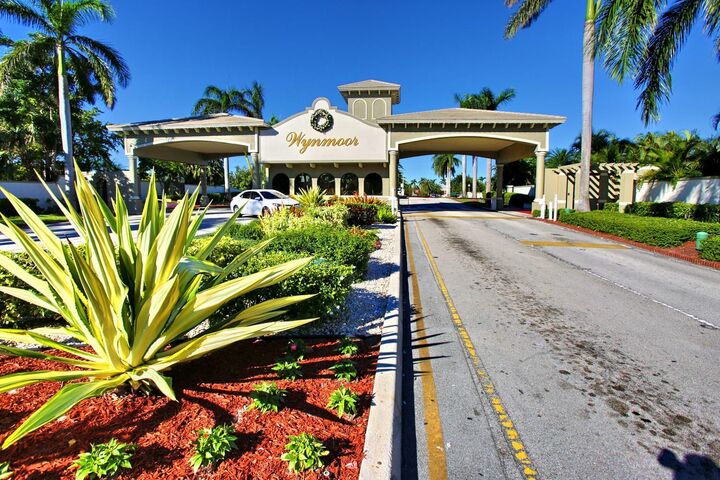 Property Photo:  3004 Portofino Isle G3  FL 33066 
