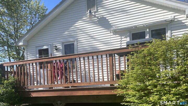 Property Photo:  260 South Grand Street  CT 06093 