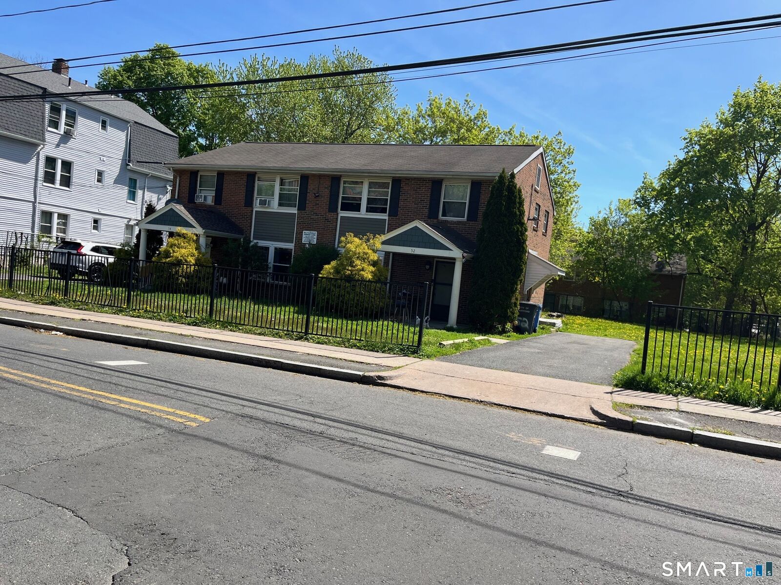 Property Photo:  52-56 Enfield Street  CT 06112 