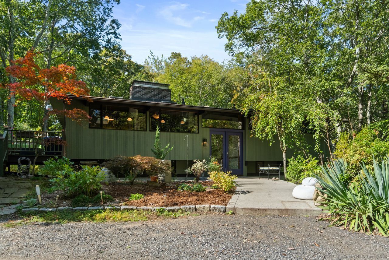 Property Photo:  331 Tater Hill Road  CT 06423 