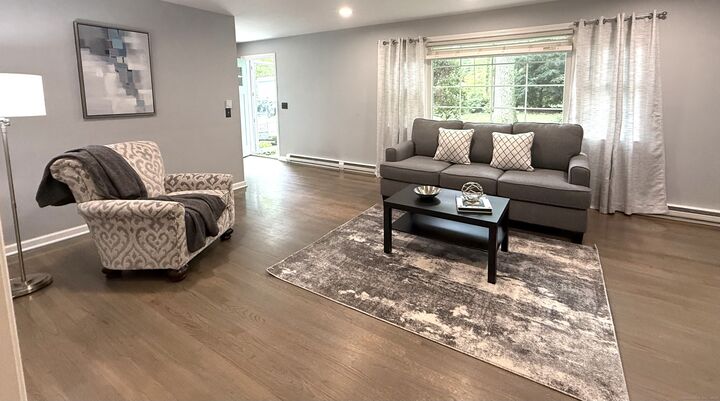 Property Photo:  9 Monroe Lane  CT 06443 